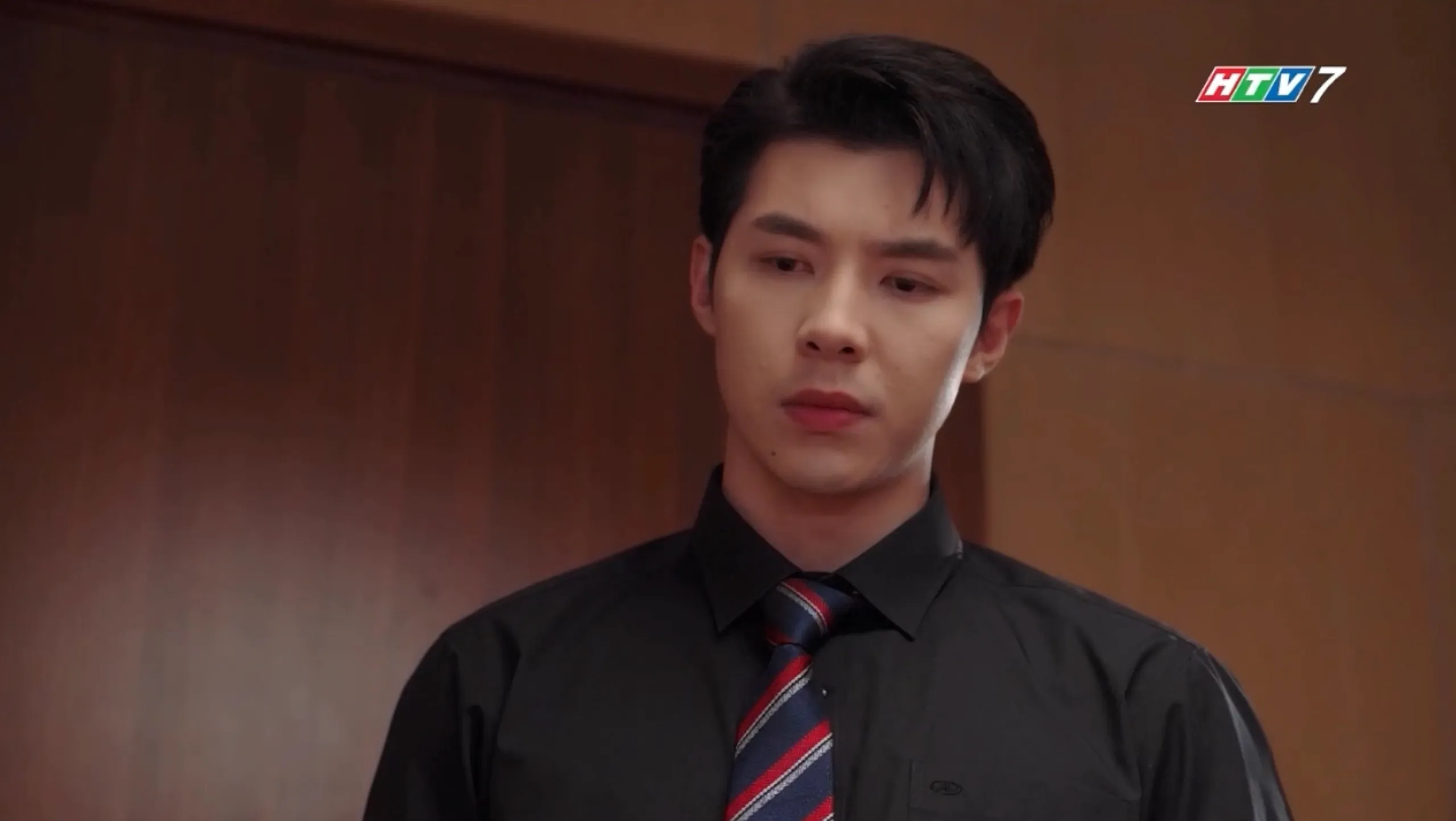 Mặt nạ hoàng kim: Phương Lam "chết" sau cú sốc mất con?- Ảnh 15. Mặt nạ hoàng kim: Phương Lam "chết" sau cú sốc mất con?- Ảnh 15.