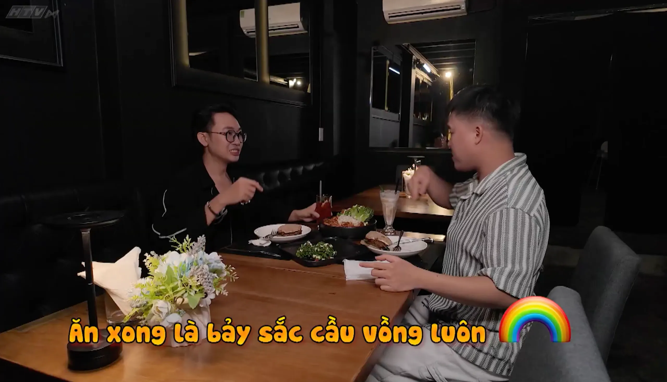 Mê mẩn bánh mì lưỡi bò sốt truffle trong Quán ăn hạnh phúc- Ảnh 17.