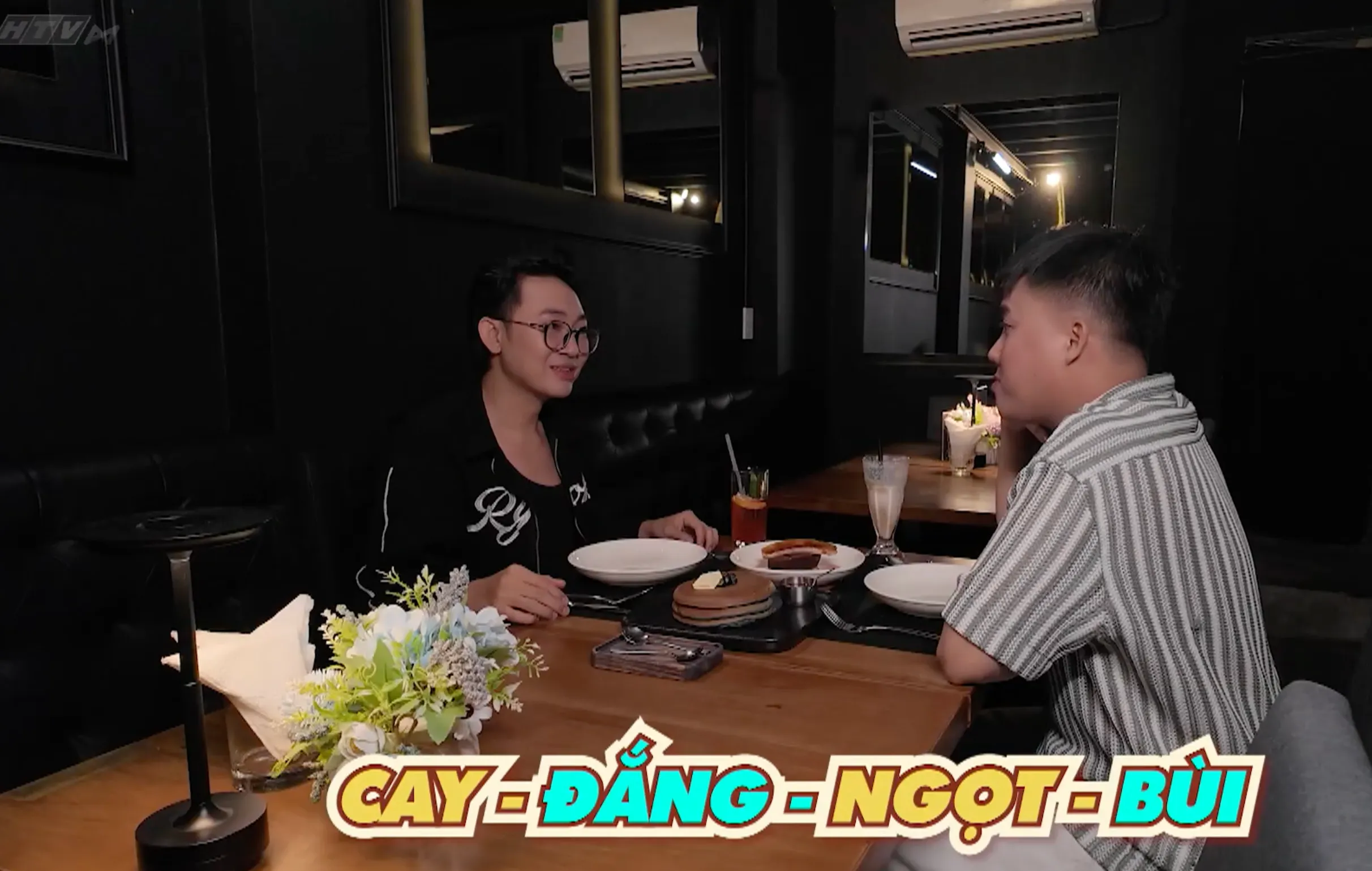 Mê mẩn bánh mì lưỡi bò sốt truffle trong Quán ăn hạnh phúc- Ảnh 16.