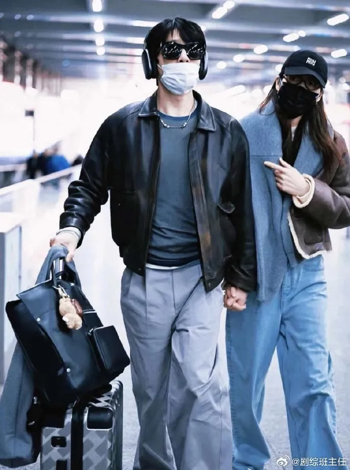 Cặp đôi được cho là đã ở bên nhau nhiều năm, luôn kín tiếng và không làm ảnh hưởng đến sự nghiệp của nhau