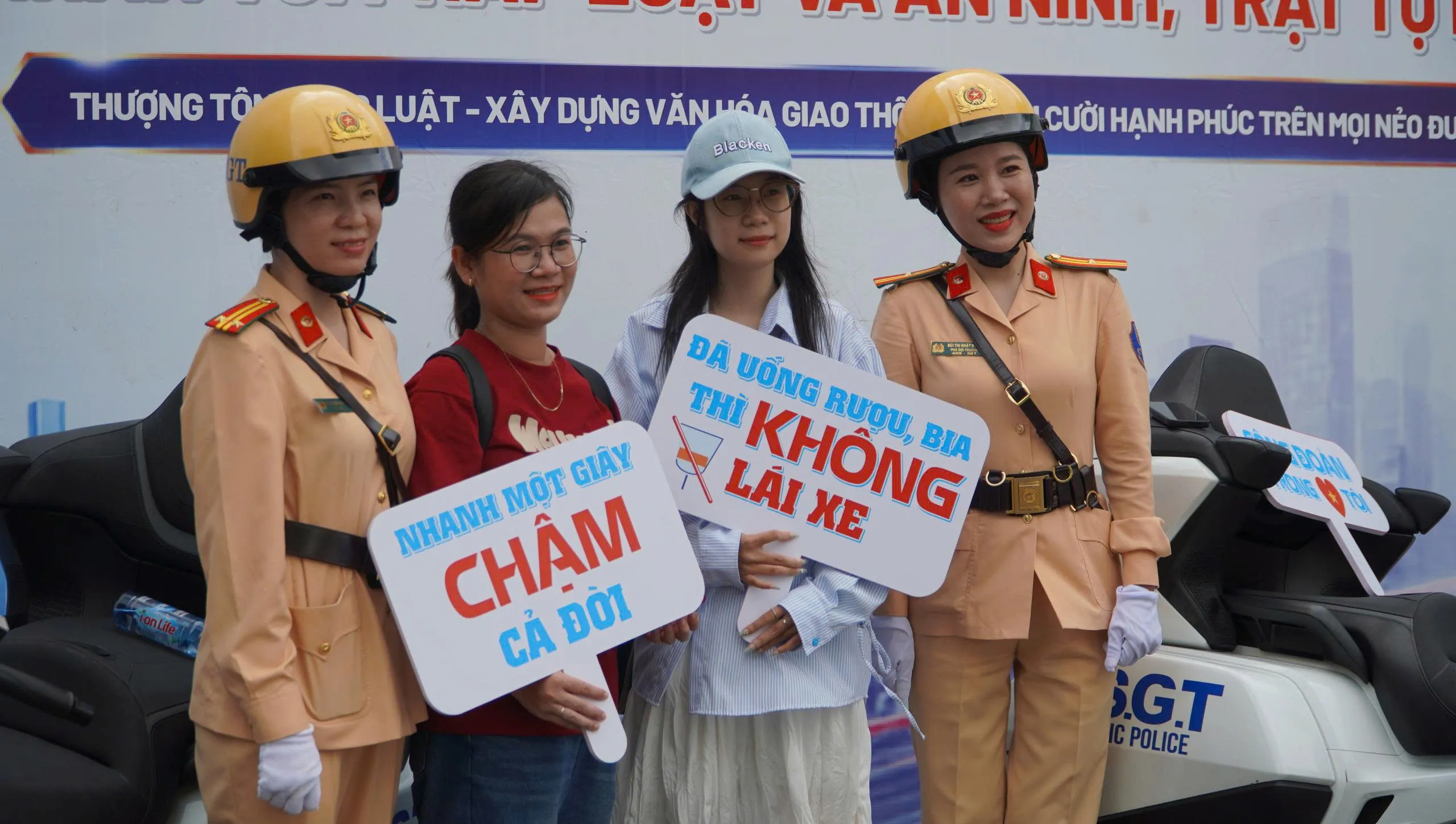 Ngay hoi phong chong ma tuy 3