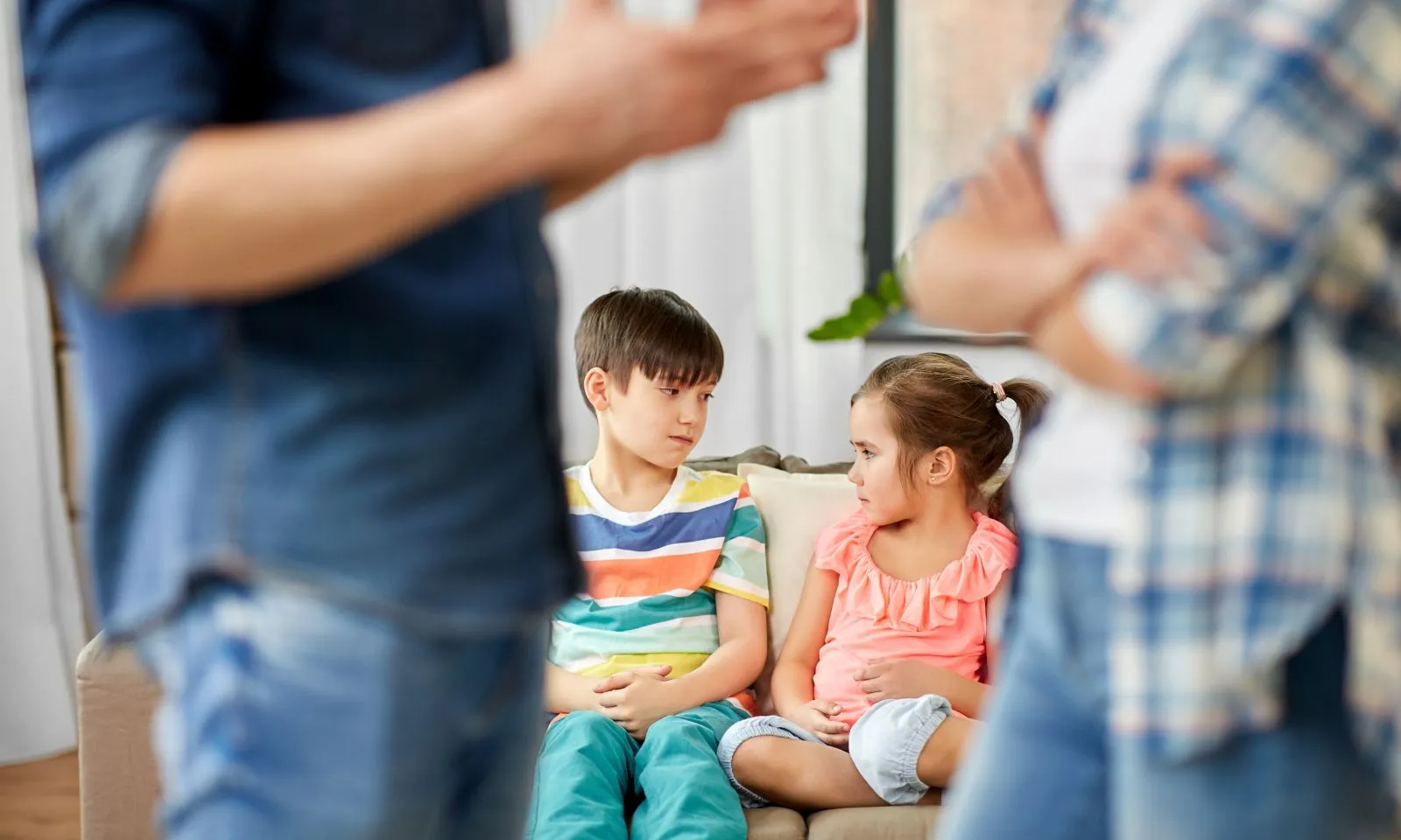 Con dâu ngoại tình, mẹ chồng âm thầm đi gặp vợ người thứ ba