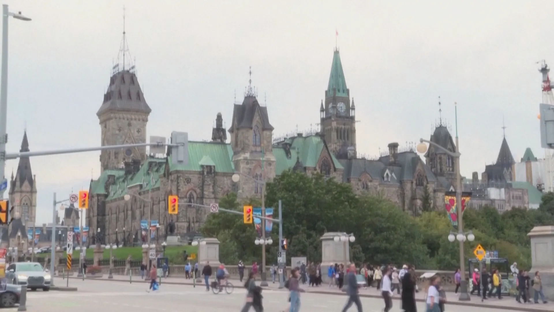Thuế Canada chính thức có hiệu lực đối với hàng Mỹ - Ảnh 3.