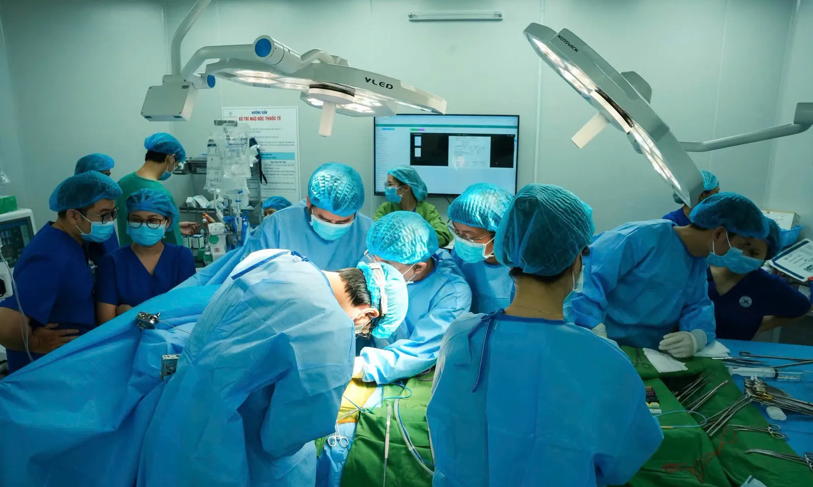 Em hiến gan, trao anh cơ hội sống