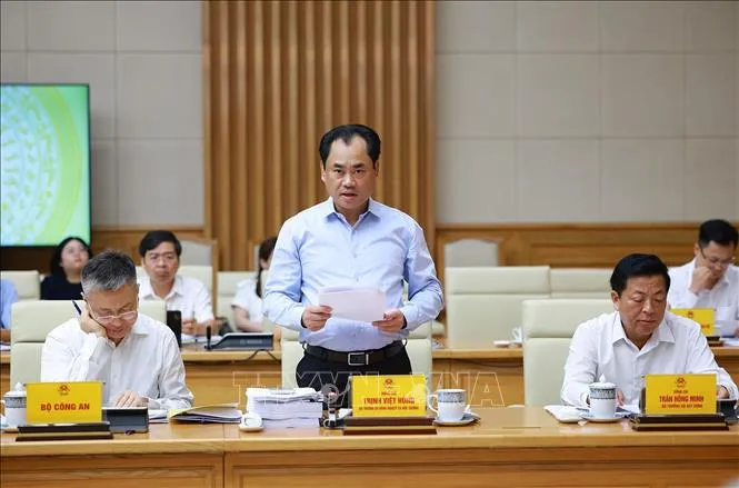 Bộ trưởng Bộ Nông nghiệp và Môi trường Trịnh Việt Hùng phát biểu. Ảnh: Dương Giang/TTXVN