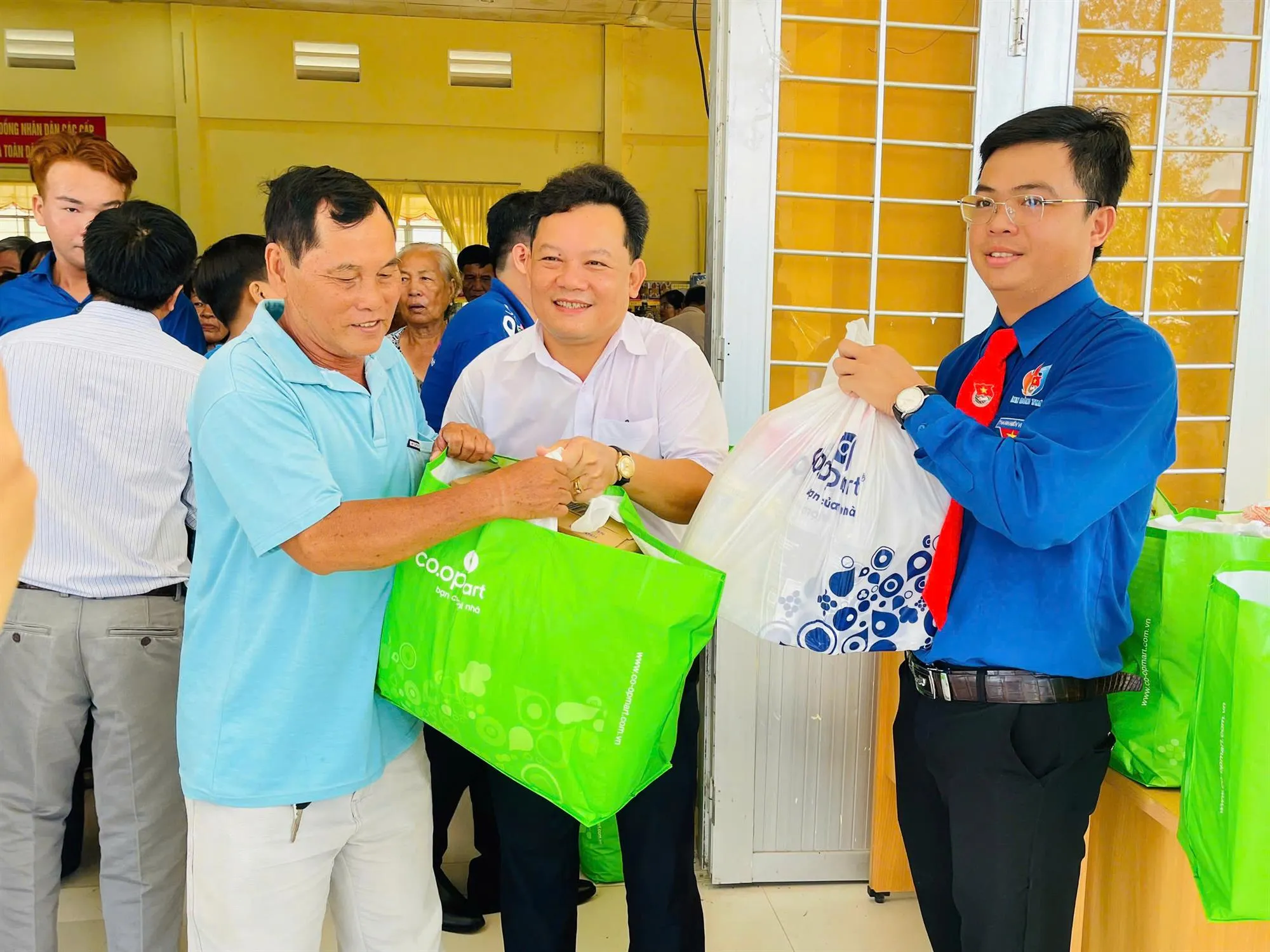 Hoạt động này không được thực hiện đơn lẻ mà có sự chung tay của các nhà cung cấp, đối tác, chính quyền địa phương và nhiều lực lượng trong xã hội.