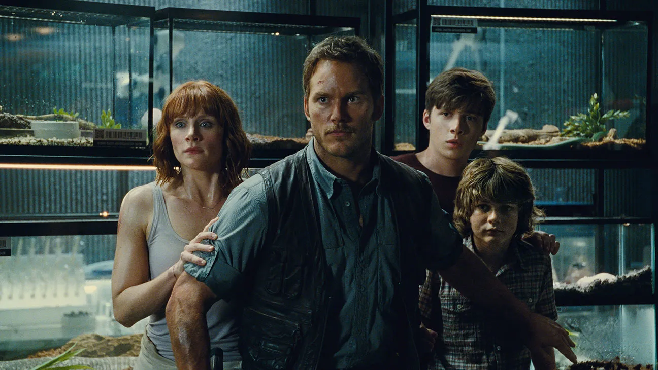 Jurassic World (2015)