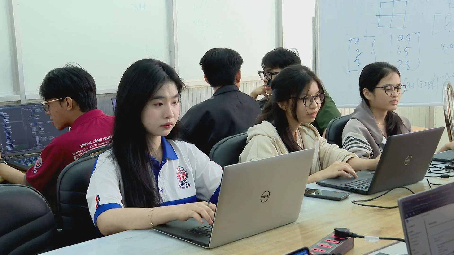 Bước chuyển mình chiến lược của giáo dục bậc Đại học tại TP. Hồ Chí Minh - Ảnh 11.