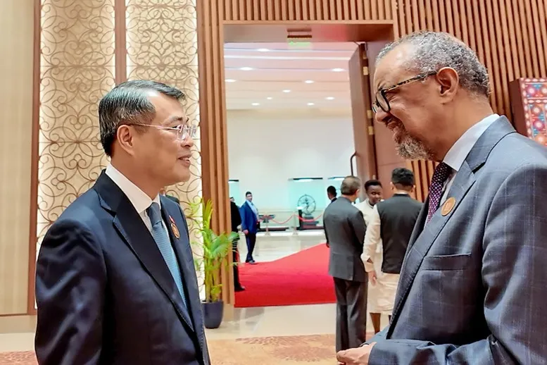 Thủ tướng Chính phủ Lê Minh Hưng gặp Tổng Giám đốc WHO Tedros Adhanom Ghebreyesus