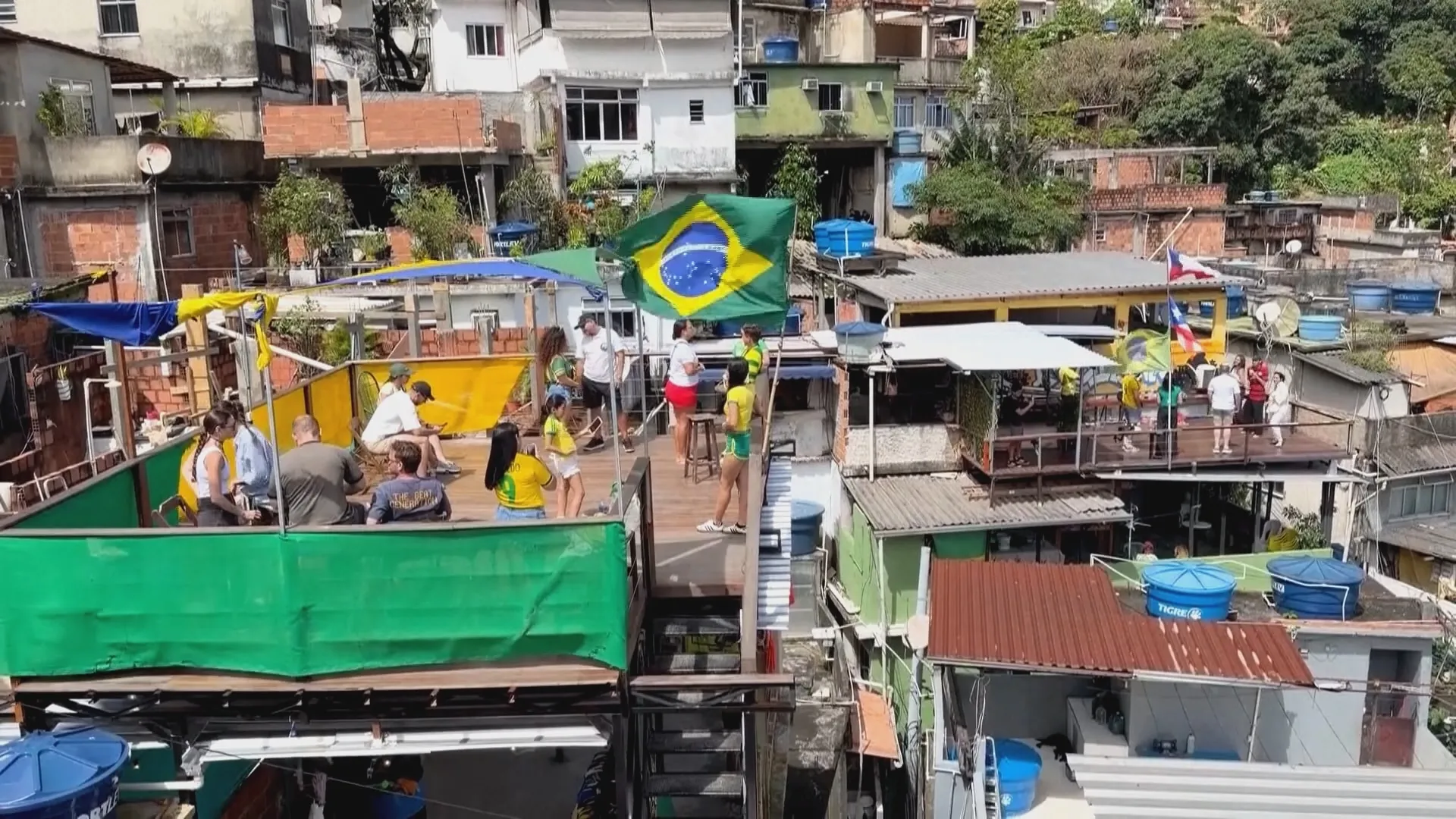 Brazil đón lượng khách quốc tế kỷ lục nhờ làn sóng văn hóa "Brazilcore" - Ảnh 2.