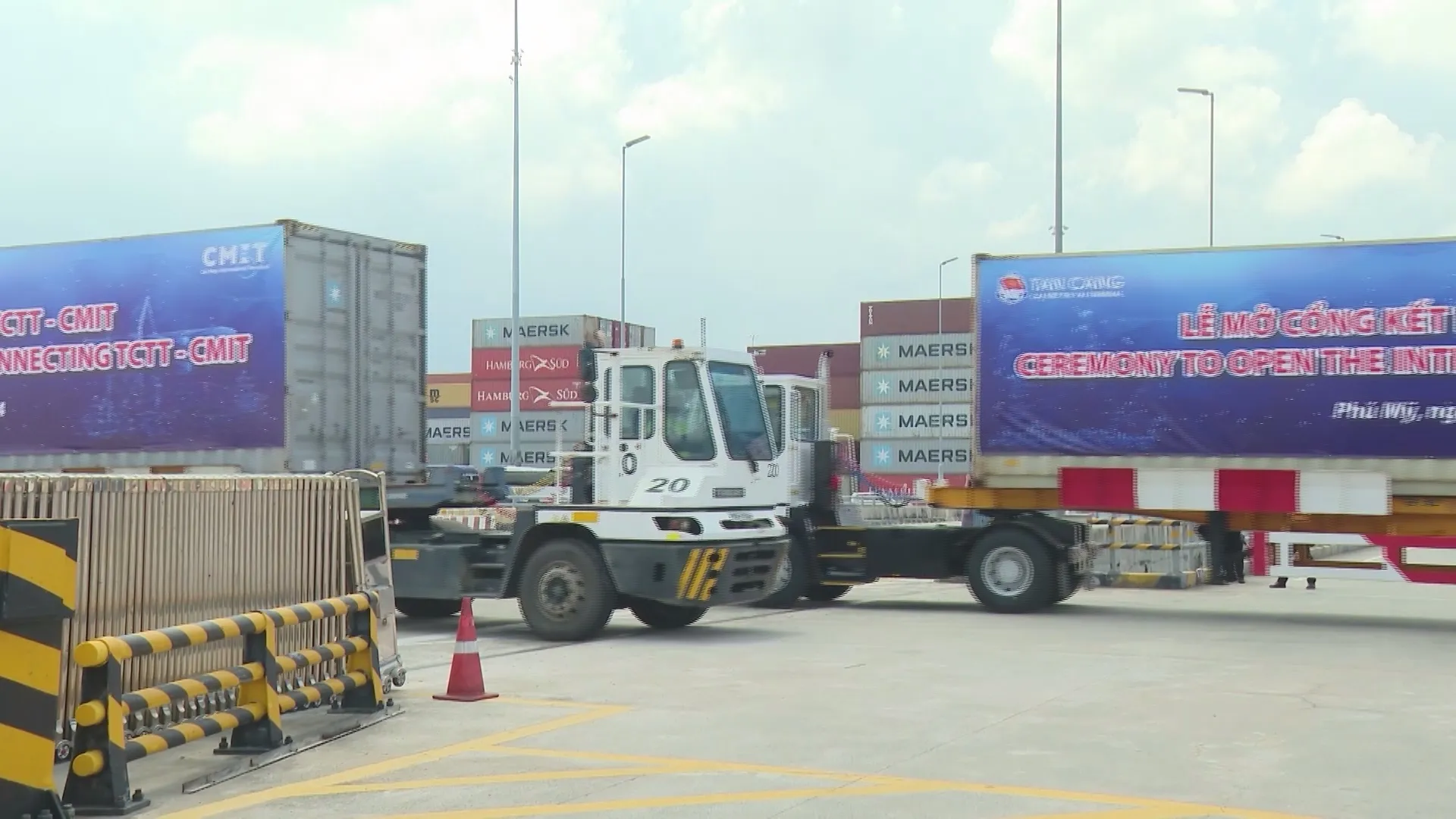 Hai cảng liên kết, tăng năng lực đón tàu lớn - Ảnh 4.