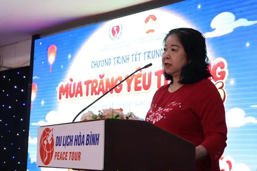 Bà Nguyễn Thị Bích Ngọc – Chủ tịch Hội Bảo trợ Người khuyết tật và Trẻ mồ côi TP. Hồ Chí Minh phát biểu - Ảnh: Kim Anh