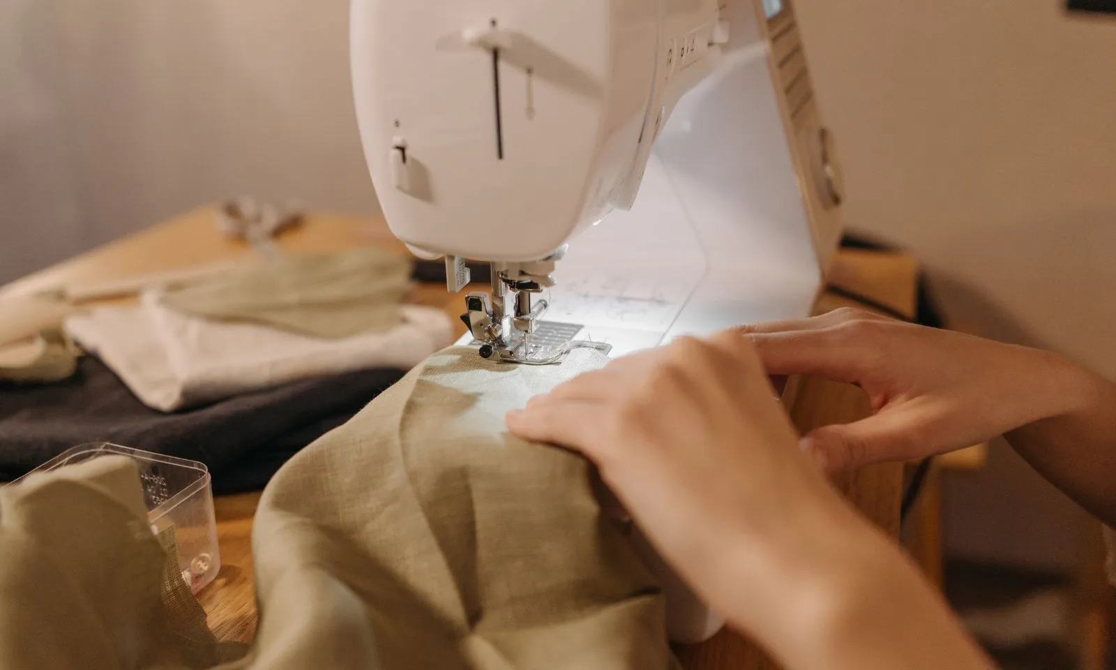 Chồng ôm tiền lo cho con riêng, vợ nai lưng nuôi gia đình