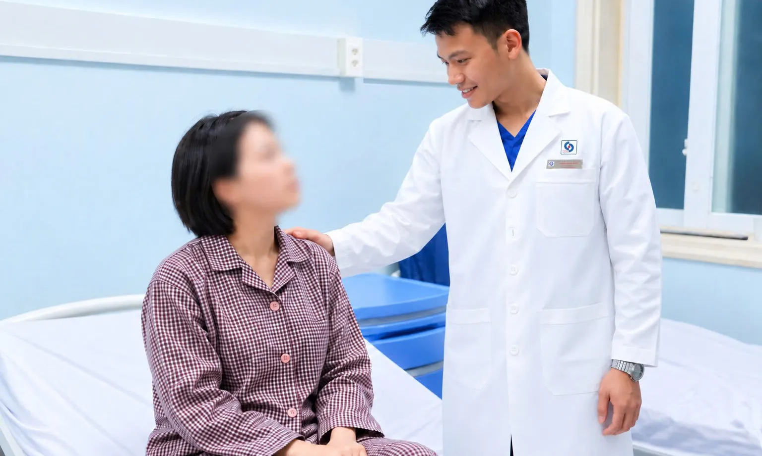 Bệnh viện Nhân dân Gia Định can thiệp nội mạch cầm máu, bảo tồn lách cho bệnh nhân sau tai nạn