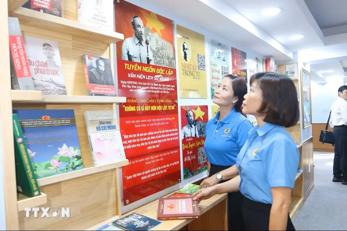 Không gian văn hóa Hồ Chí Minh-h1