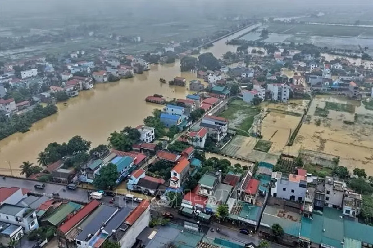 Mưa lũ gây ngập - h2