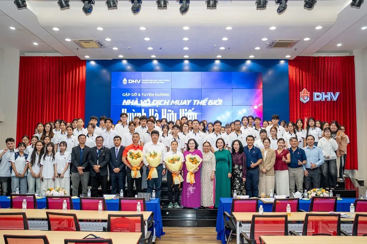 Tuyên dương và trao học bổng cho võ sĩ Huỳnh Hà Hữu Hiếu-h3