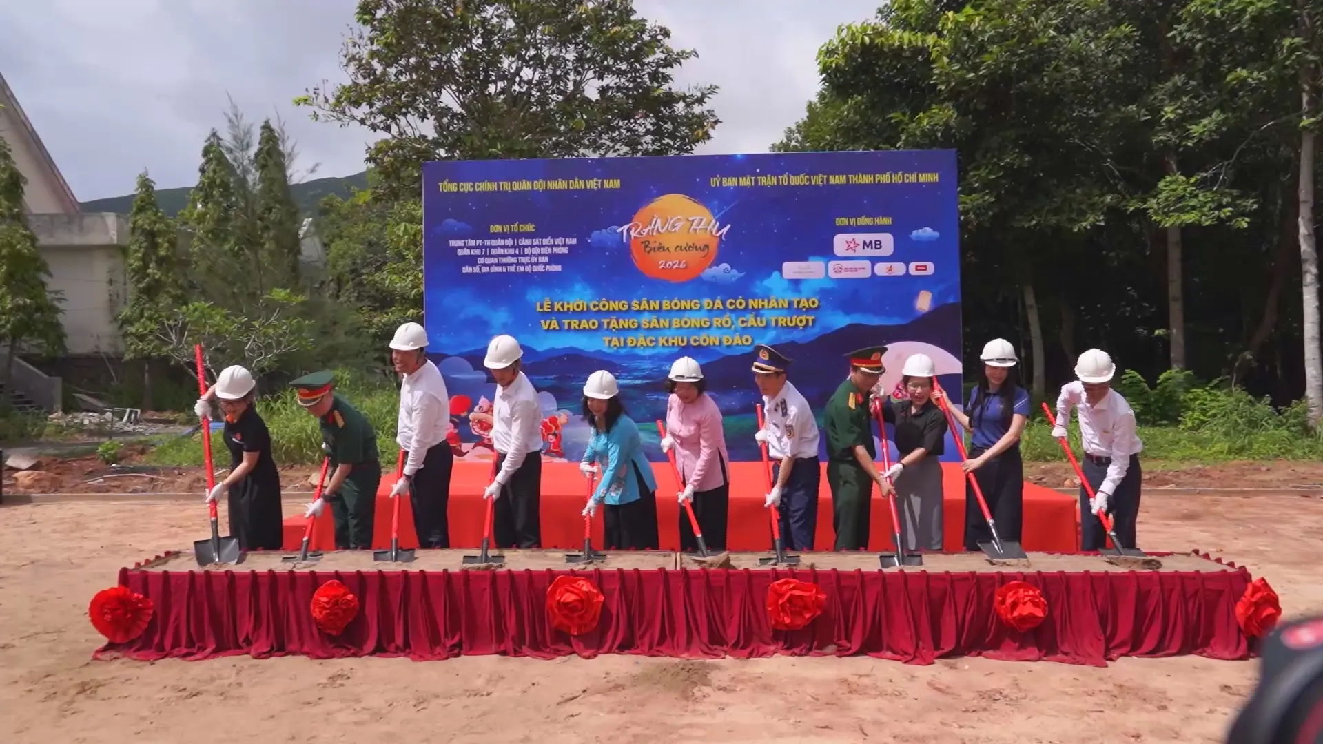 Khởi công sân bóng đá cỏ nhân tạo dành cho thiếu nhi tại đặc khu Côn Đảo