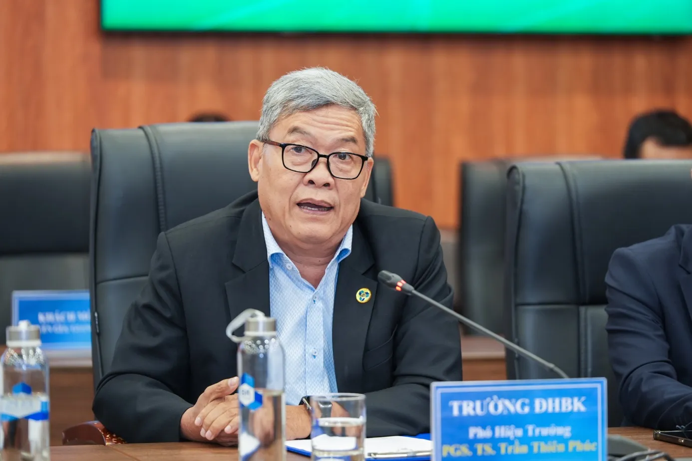 PGS.TS Trần Thiên Phúc - Phó Hiệu trưởng Trường ĐHBK đánh giá cao giá trị mà chương trình đào tạo "Đường sắt tốc độ cao - Đường sắt đô thị" mang lại - Ảnh:Xây Dựng