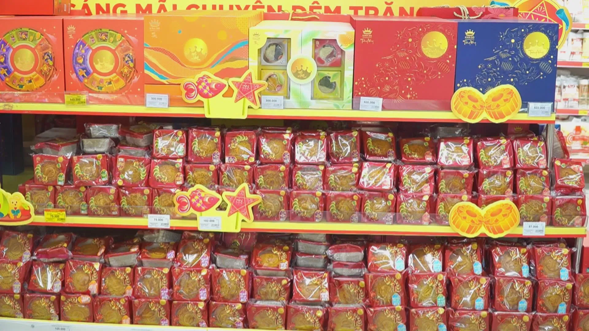 TP. Hồ Chí Minh siết chặt kiểm soát thị trường bánh Trung thu- Ảnh 2.