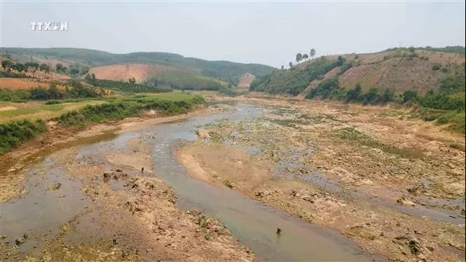 potal-quang-ngai-luong-nuoc-tren-cac-song-phia-tay-xuong-thap-nguy-co-xay-ra-han-han-cuc-bo-8700586