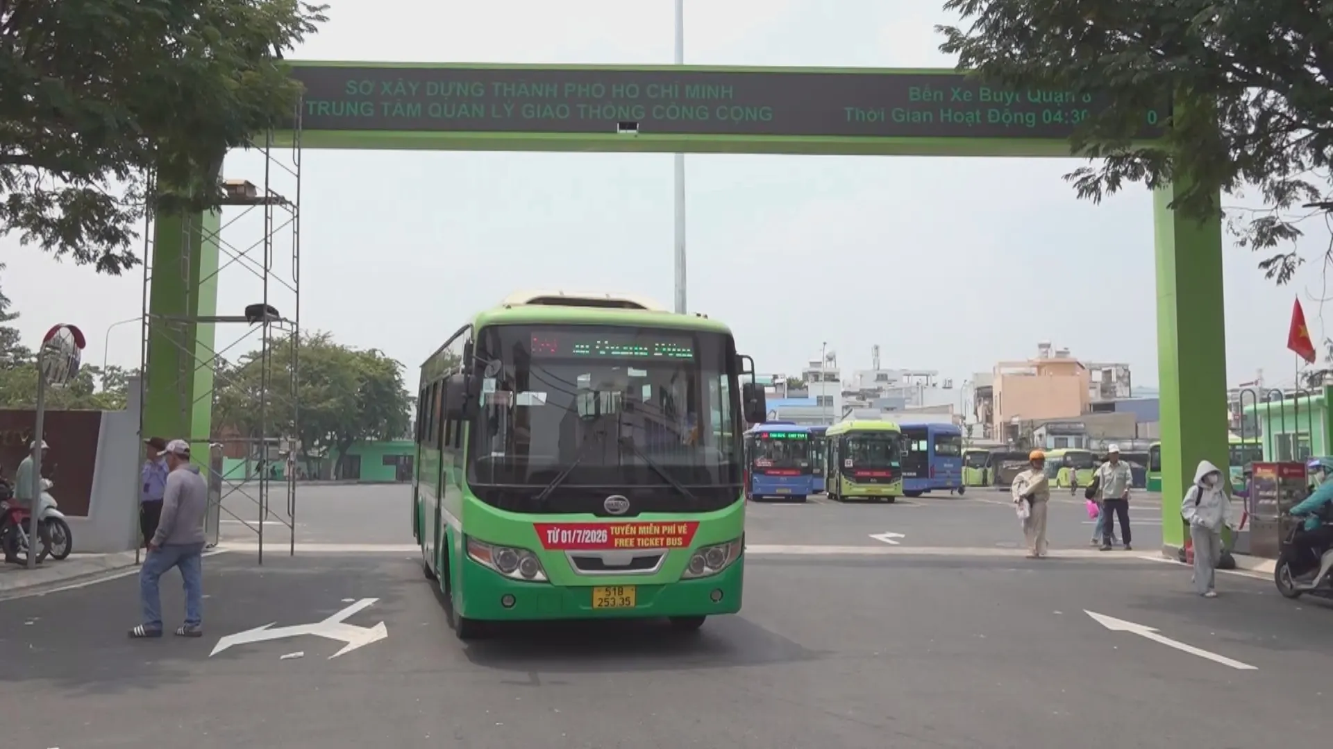 TP. Hồ Chí Minh: Hỗ trợ toàn bộ chi phí chạy thận cho trẻ em và người khó khăn | 60 Giây Sáng ngày 23/9/2026 - Ảnh 6. TP. Hồ Chí Minh: Hỗ trợ toàn bộ chi phí chạy thận cho trẻ em và người khó khăn | 60 Giây Sáng ngày 23/9/2026 - Ảnh 6.