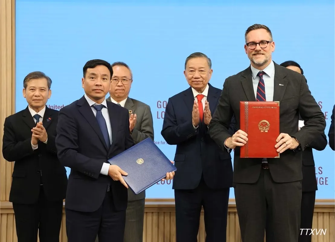 Tổng Bí thư, Chủ tịch nước Tô Lâm chứng kiến lễ trao văn kiện, thỏa thuận hợp tác của Việt Nam với các cơ quan của Liên hợp quốc
