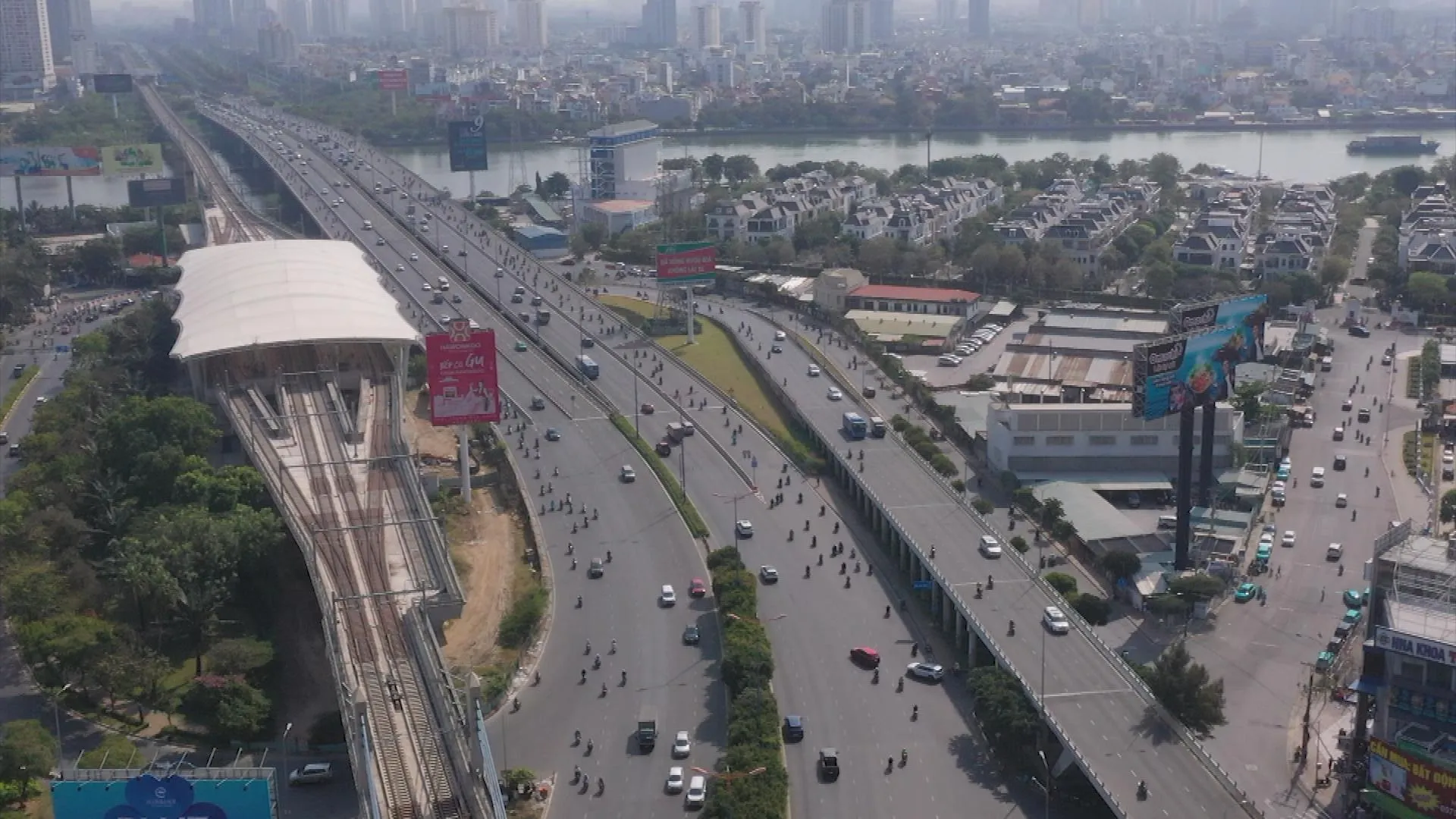 TP. Hồ Chí Minh hướng tới xây dựng nhà ở xã hội và nhà tái định cư đảm bảo tiêu chuẩn cho người dân | Thời sự HTV ngày 24/9/2026- Ảnh 6. TP. Hồ Chí Minh hướng tới xây dựng nhà ở xã hội và nhà tái định cư đảm bảo tiêu chuẩn cho người dân | Thời sự HTV ngày 24/9/2026- Ảnh 6.
