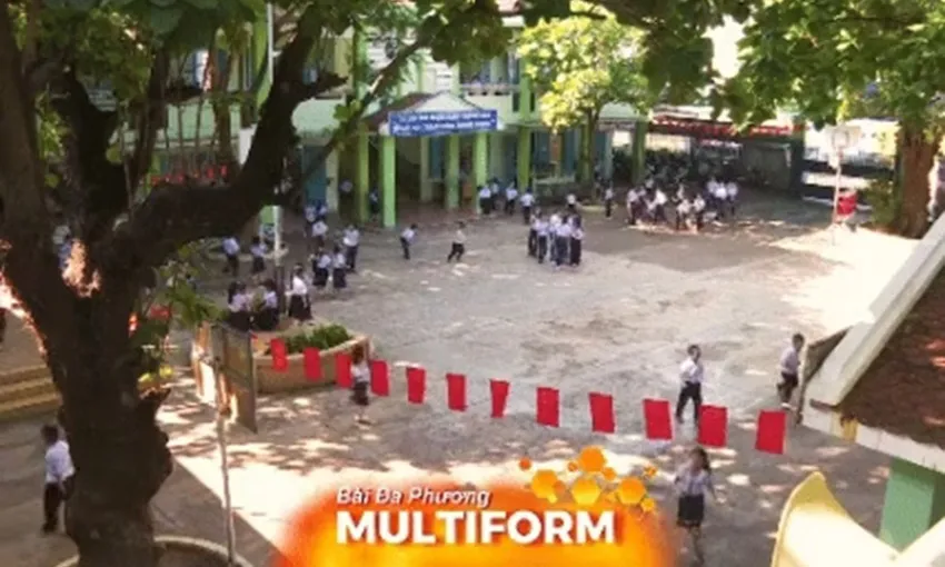 Tiếp sức trường học bão lũ Khánh Hòa