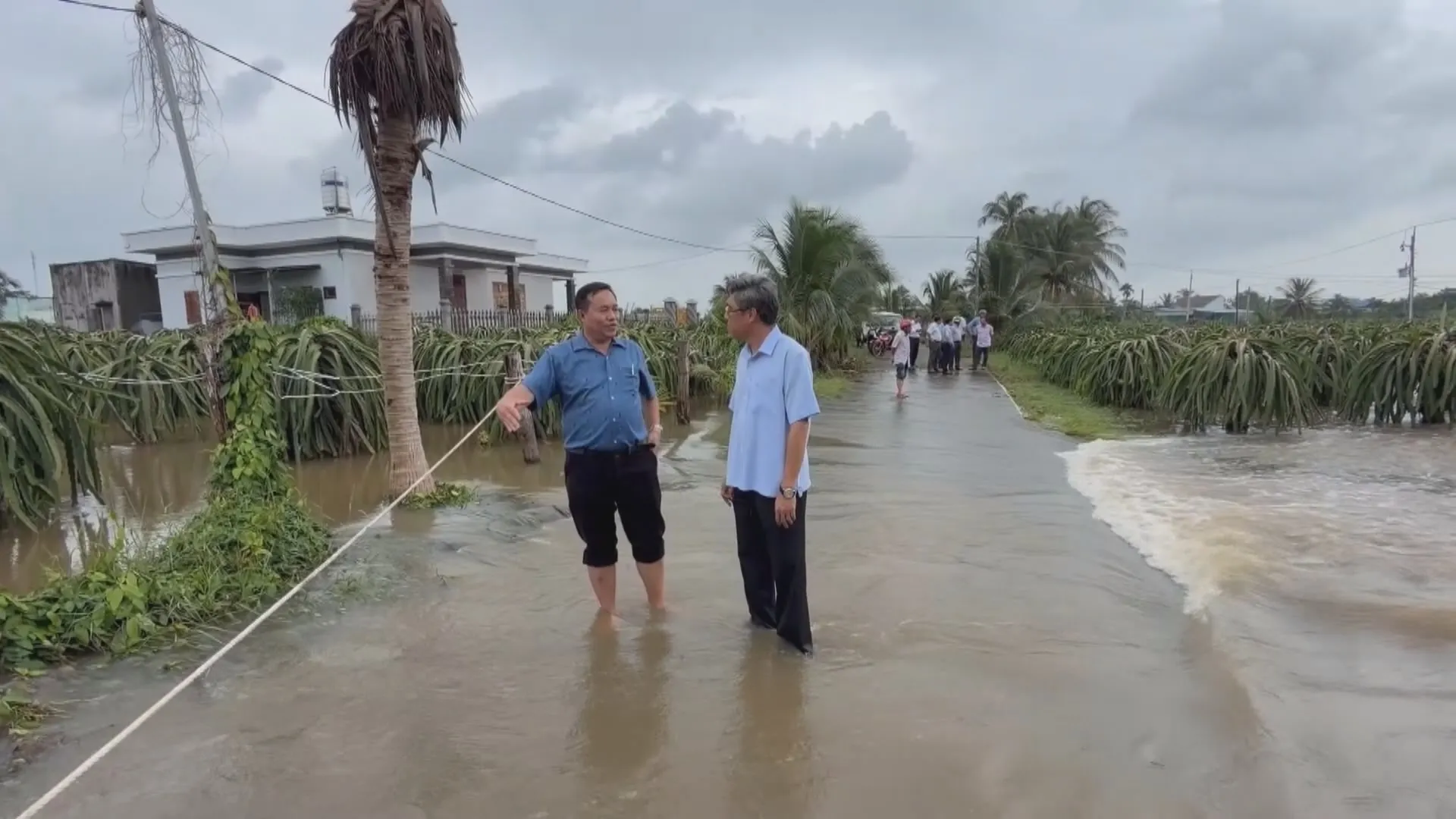 Lãnh đạo tỉnh Lâm Đồng kiểm tra khẩn các khu vực bị ảnh hưởng bởi mưa lũ tại một số địa phương