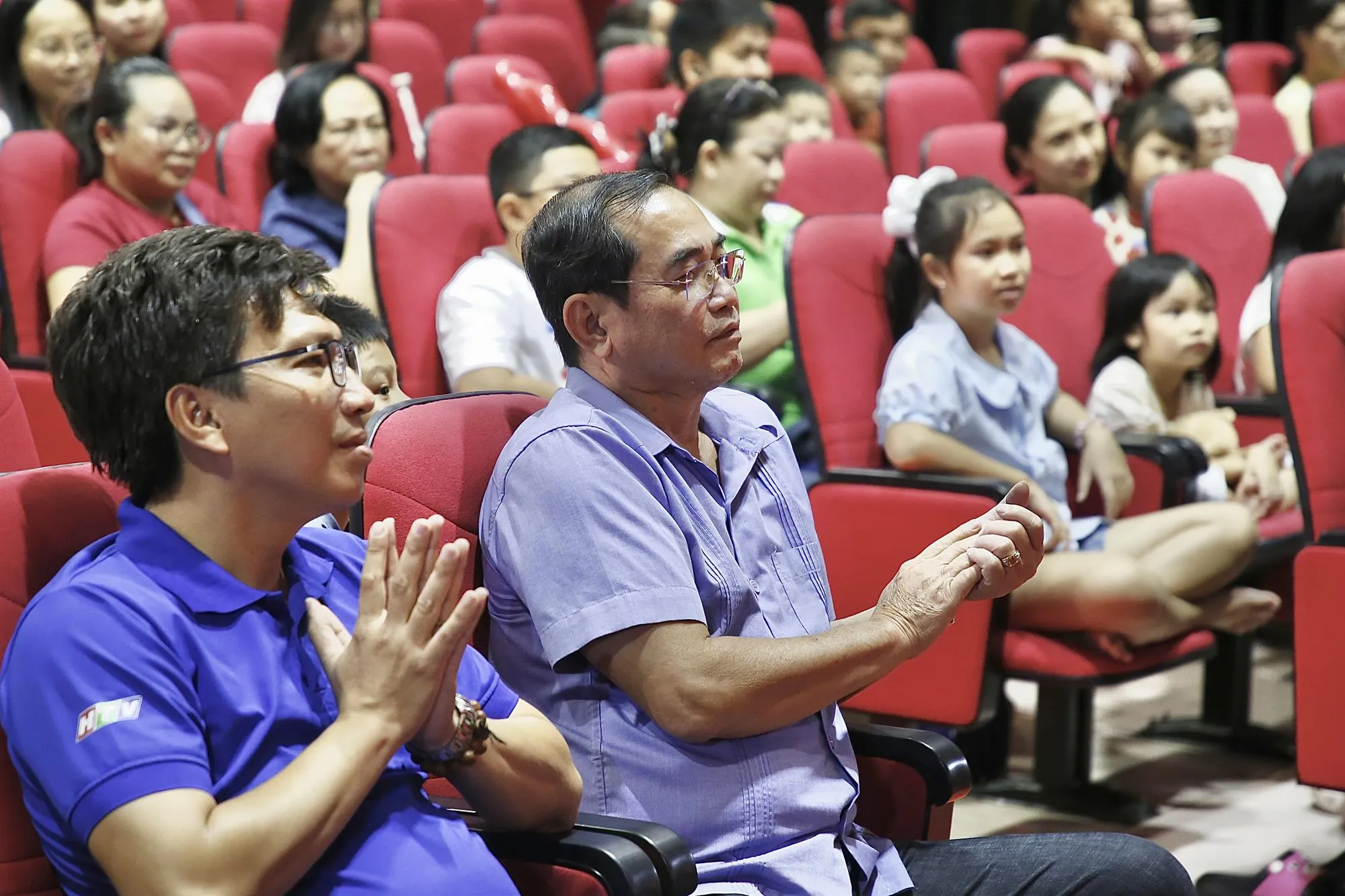 Không khí vui tươi, ấm áp tại ngày hội “Trung thu đoàn viên”