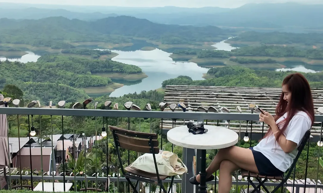 Tà Đùng: Bao tiền một mớ bình yên!