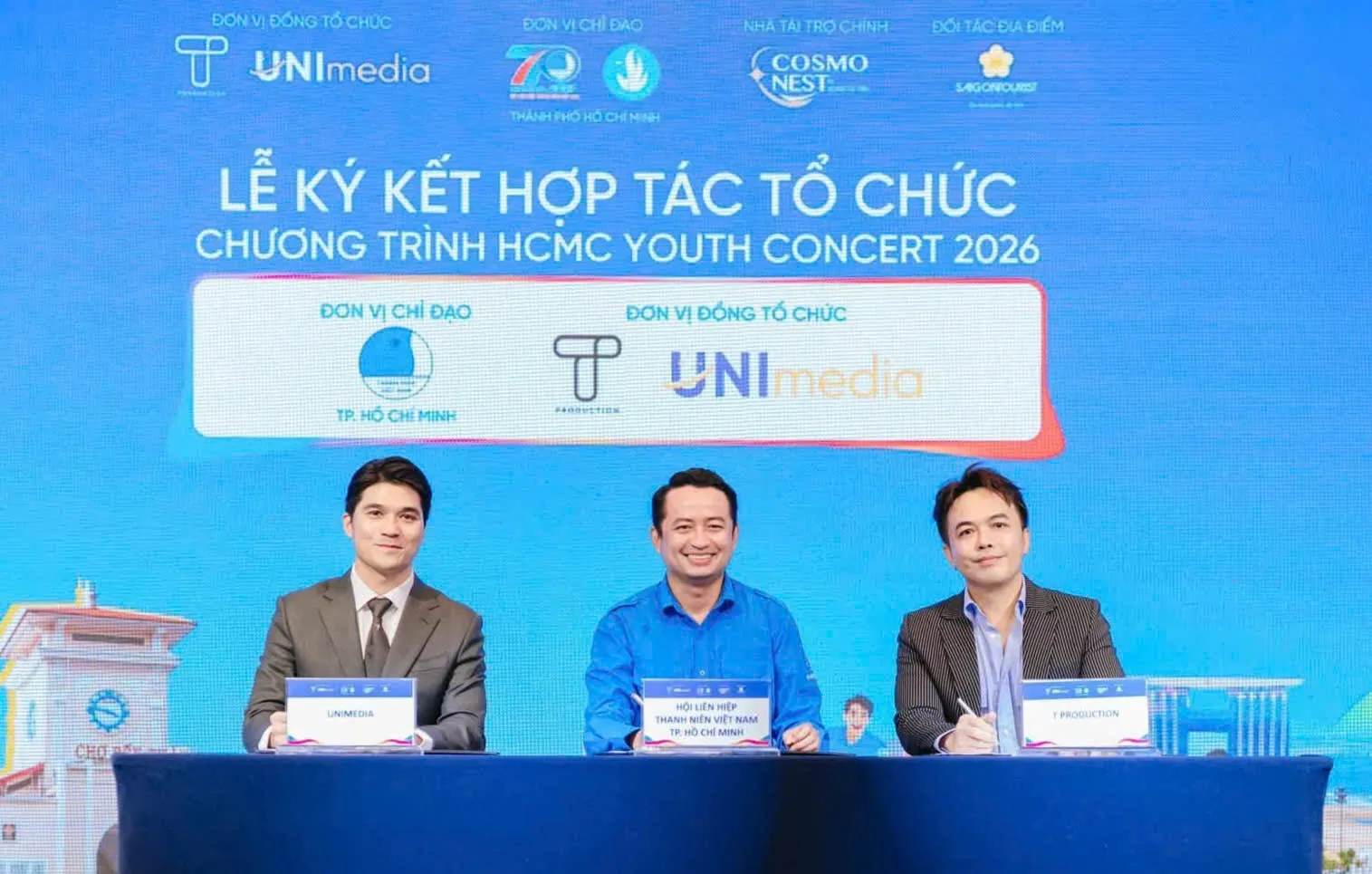 Lễ ký kết hợp tác tổ HCMc Youth Concert lần 1  giữa Hội LHTN Việt Nam TPHCM với Unimedia Việt Nam và T - Production - Ảnh Bá Nam