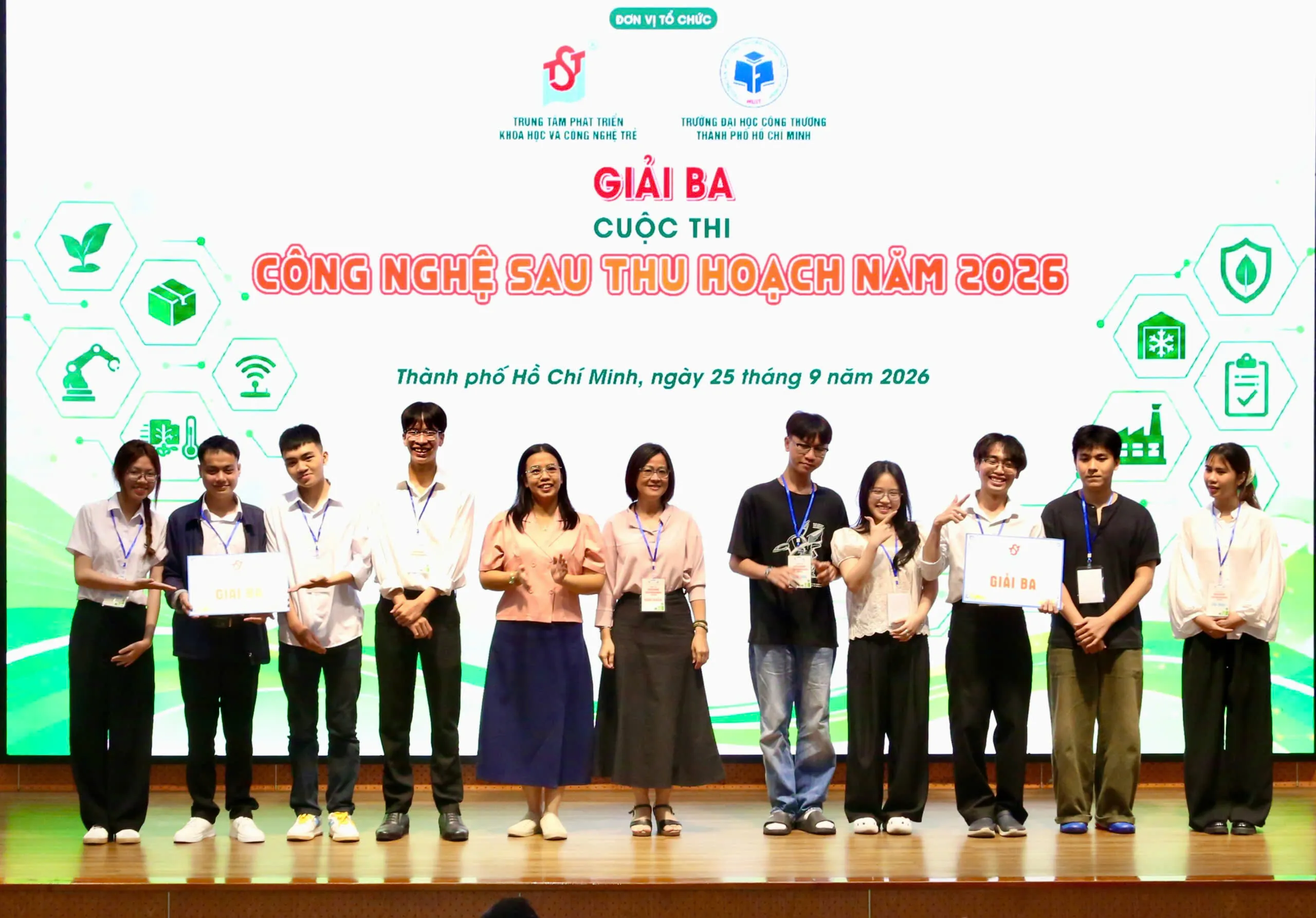 Trao 2 giải Ba cho bảng A và B của Cuộc thi Công nghệ sau thu hoạch năm 2026 - Ảnh Bá Nam