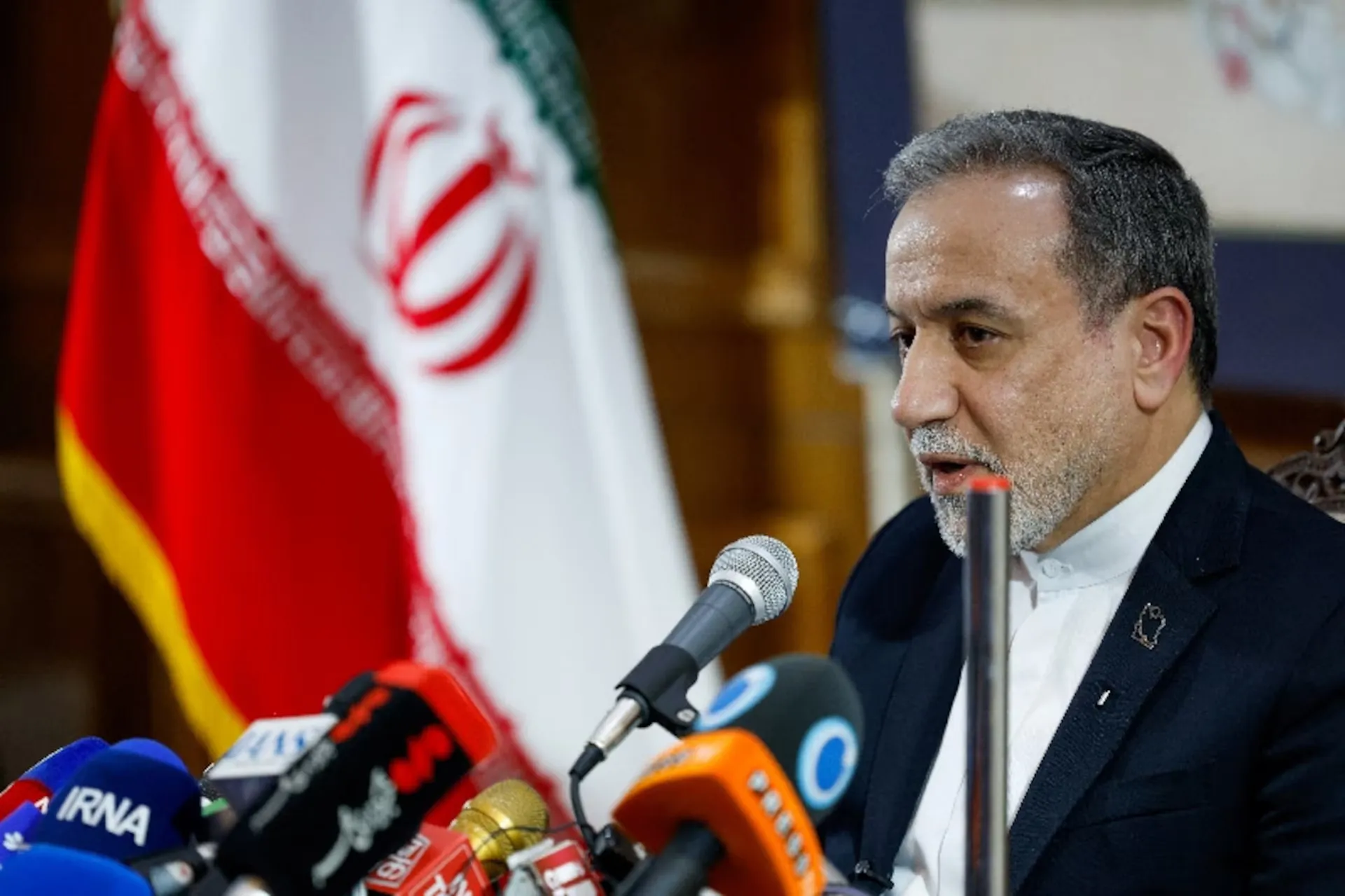Mỹ bác đề xuất về eo biển Hormuz, Iran nói sẽ tiếp tục đối thoại - Ảnh 2.