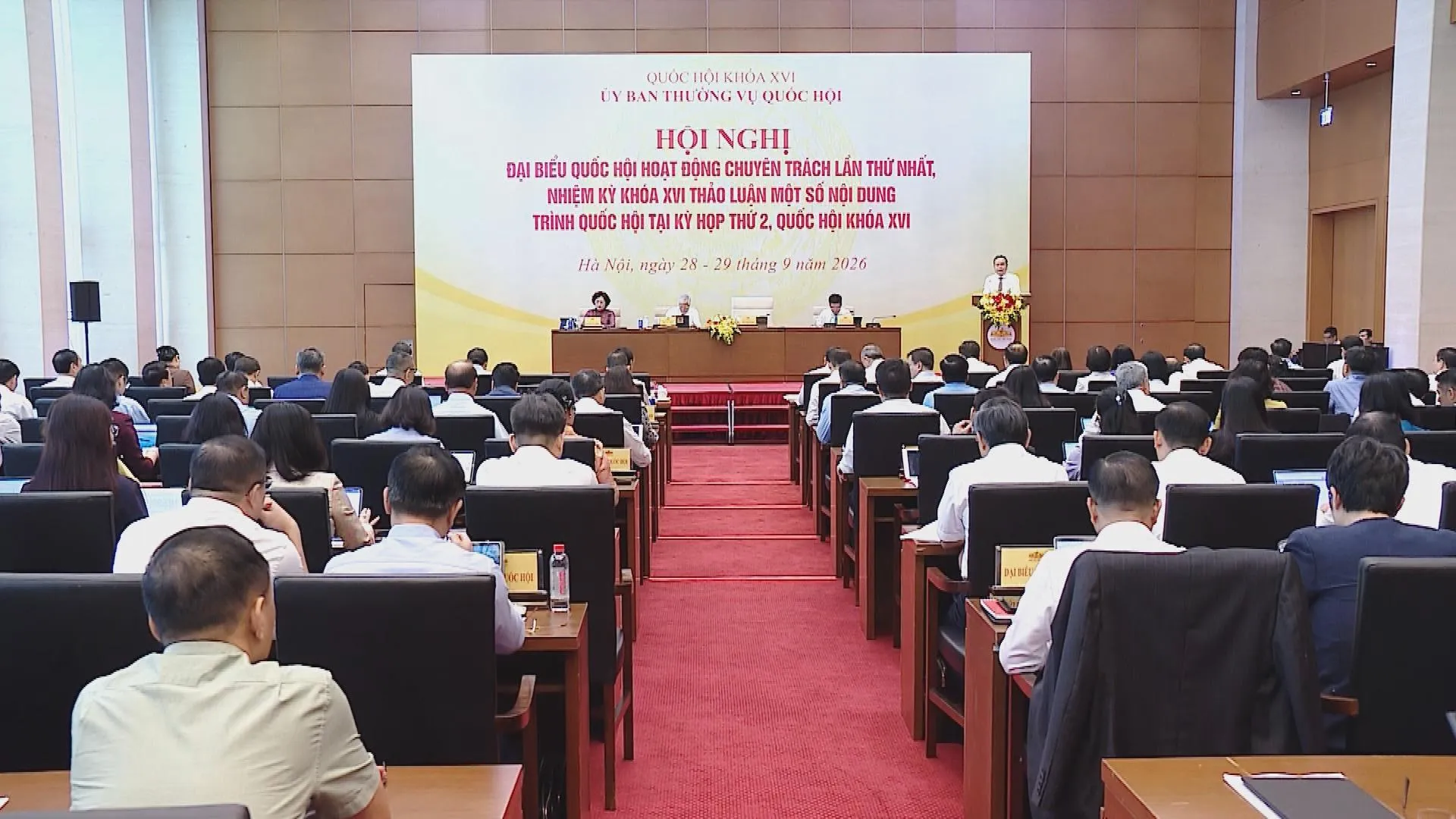 Siết chặt chất lượng các dự thảo luật tại Hội nghị Đại biểu Quốc hội chuyên trách  - Ảnh 1.