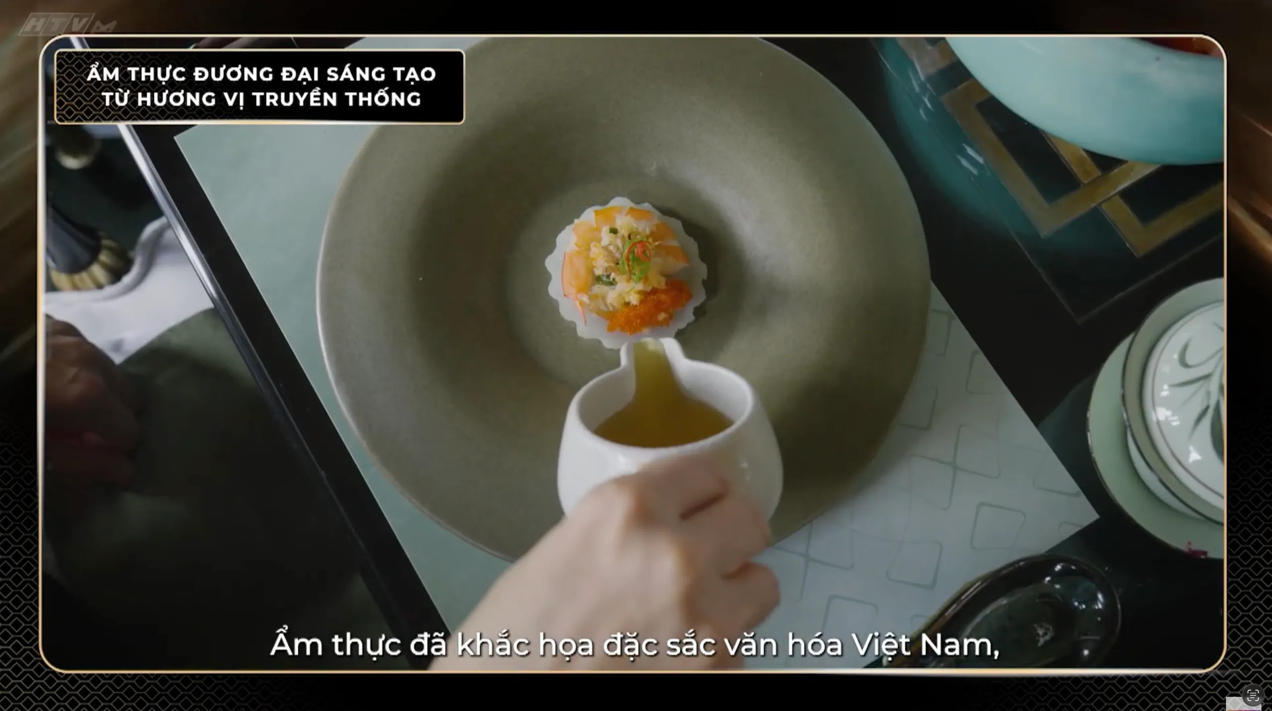 Dàn siêu bếp Michelin sáng tạo cùng nông sản Việt - Ảnh 10. Dàn siêu bếp Michelin sáng tạo cùng nông sản Việt - Ảnh 10.