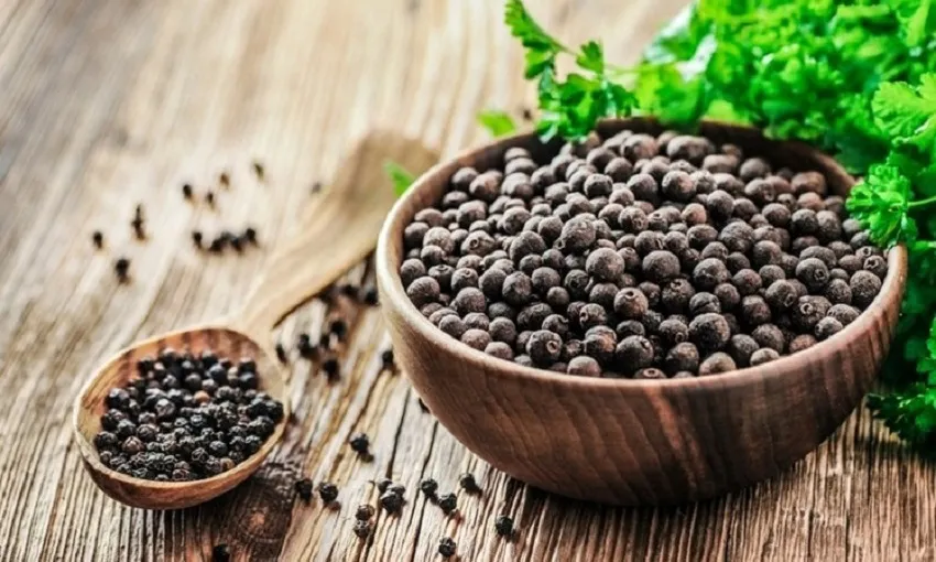 Giá hồ tiêu ngày 28/9: Giá dao động 136.000 - 140.000 đồng/kg