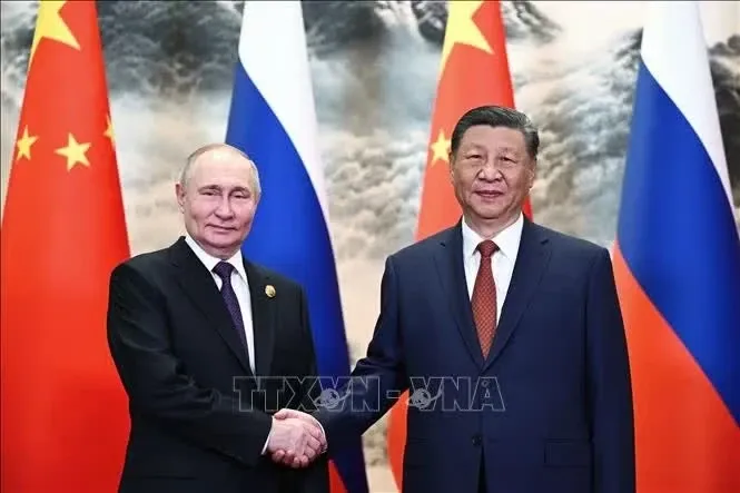 Điện Kremlin hé lộ khả năng gặp ba bên Nga-Trung-Mỹ tại APEC