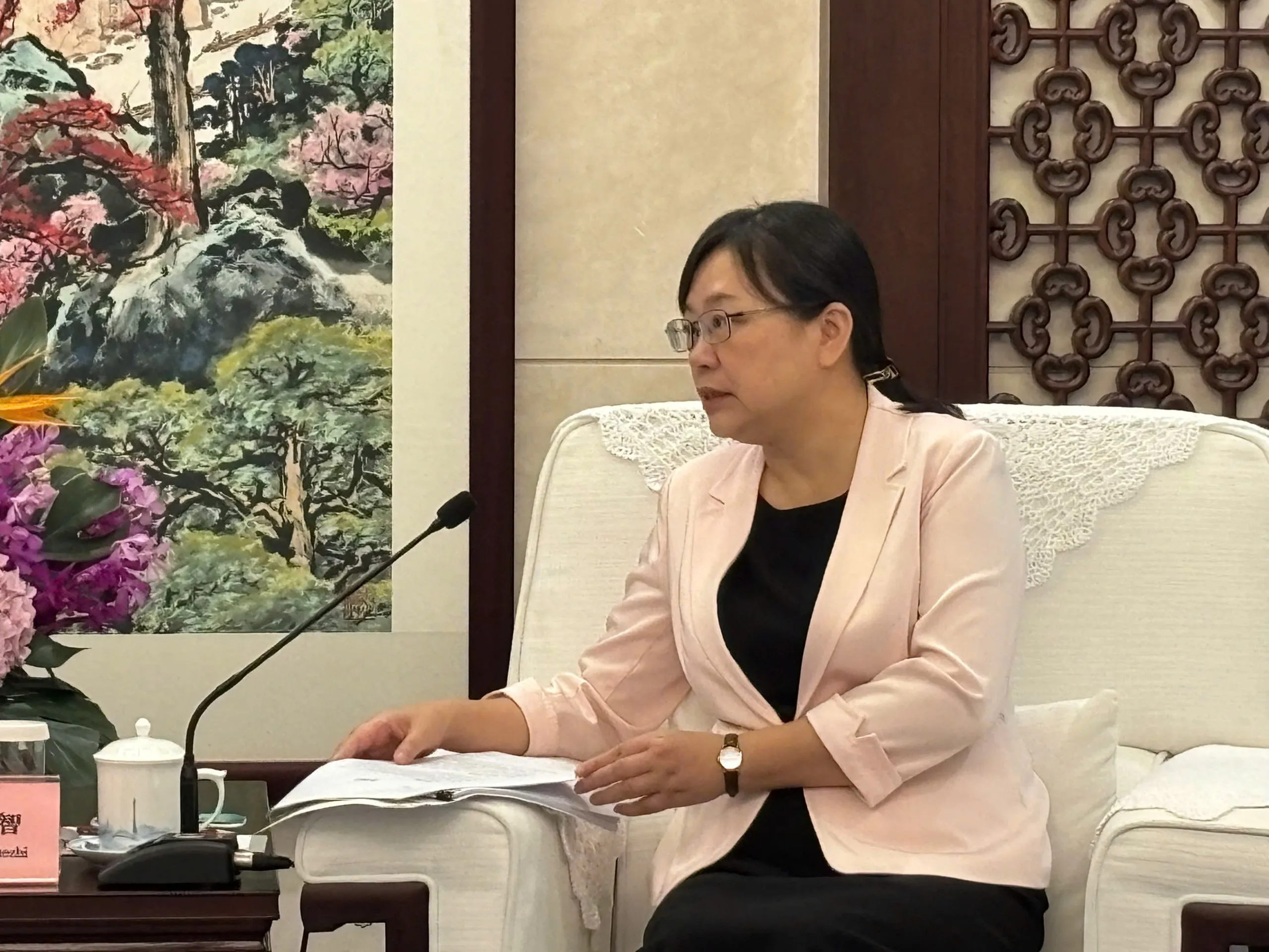 TP. Hồ Chí Minh – Quảng Đông: Thắt chặt tình hữu nghị, mở rộng hợp tác cùng phát triển - Ảnh 3. Đồng chí Nguyễn Văn Được - Chủ tịch UBND TP. Hồ Chí Minh hội kiến Đồng chí Trương Quốc Trí - Phó Tỉnh trưởng Quảng Đông (Trung Quốc)