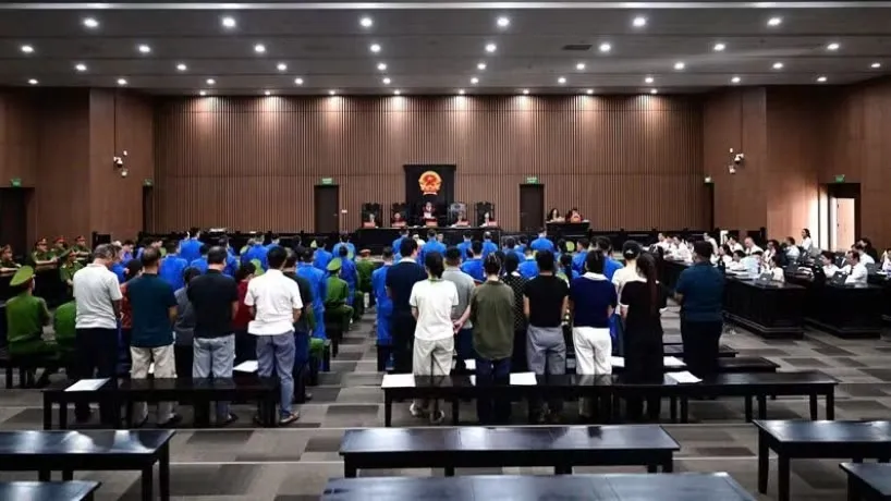 Toàn cảnh phiên tòa. (Ảnh: VŨ PHƯƠNG) Toàn cảnh phiên tòa - Ảnh: Vũ Phương - Nhân Dân