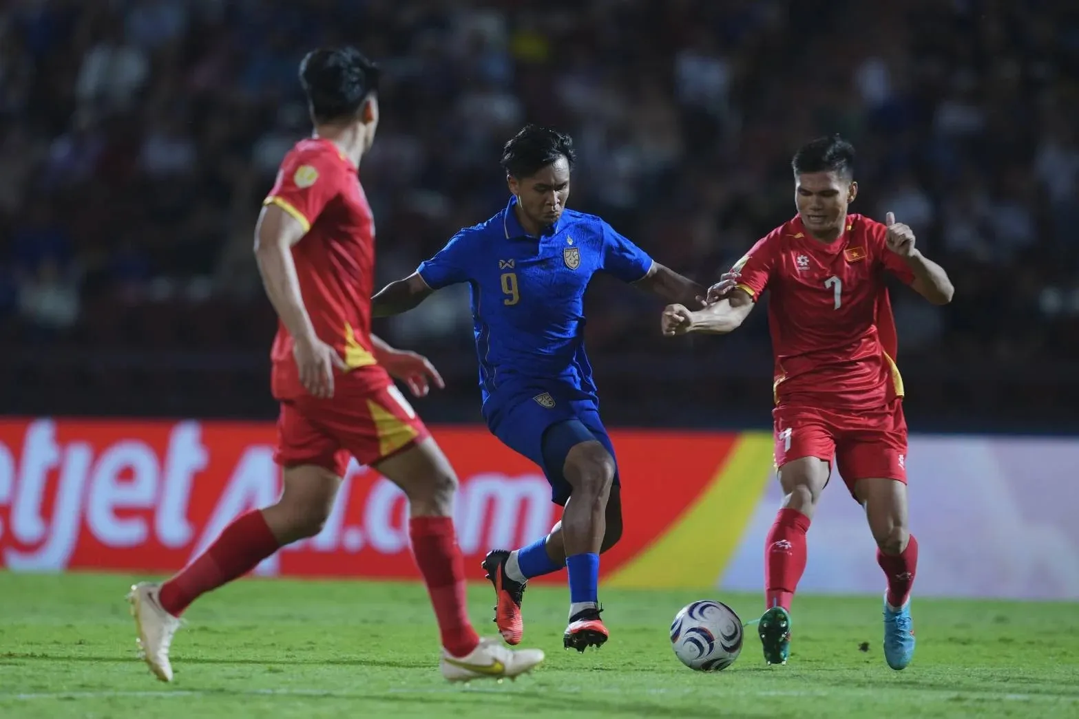 viet-nam-thai-lan