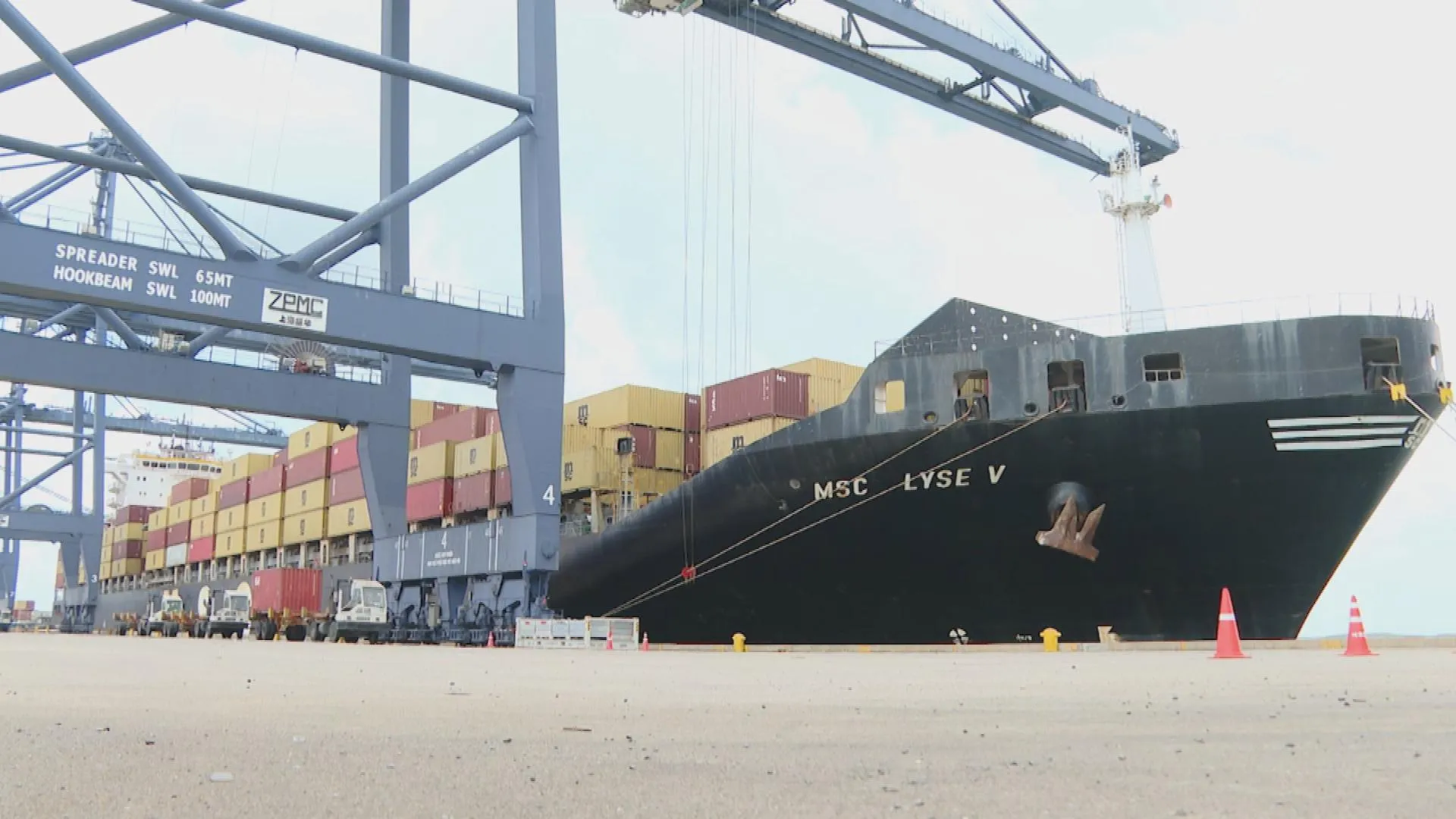 TP. Hồ Chí Minh kéo chi phí logistics xuống 11% GRDP: Giải pháp khơi thông chuỗi cung ứng - Ảnh 1.