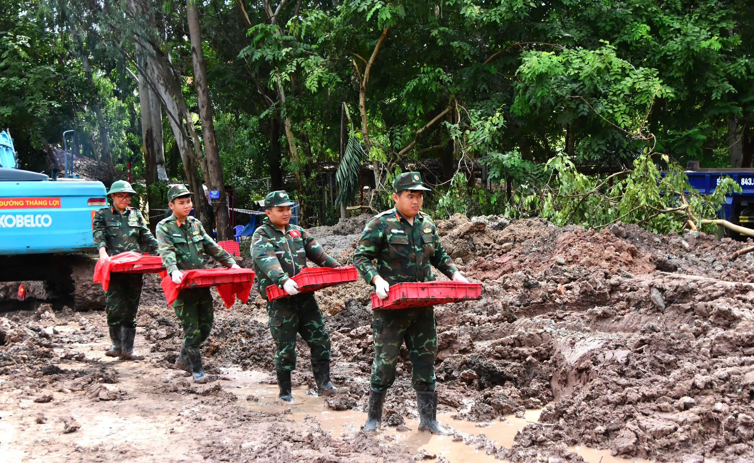 Hôm nay 2/10, quy tập thêm 4 bộ hài cốt liệt sĩ tại Công viên Lê Thị Riêng - Ảnh 2. Hôm nay 2/10, quy tập thêm 4 bộ hài cốt liệt sĩ tại Công viên Lê Thị Riêng - Ảnh 2.