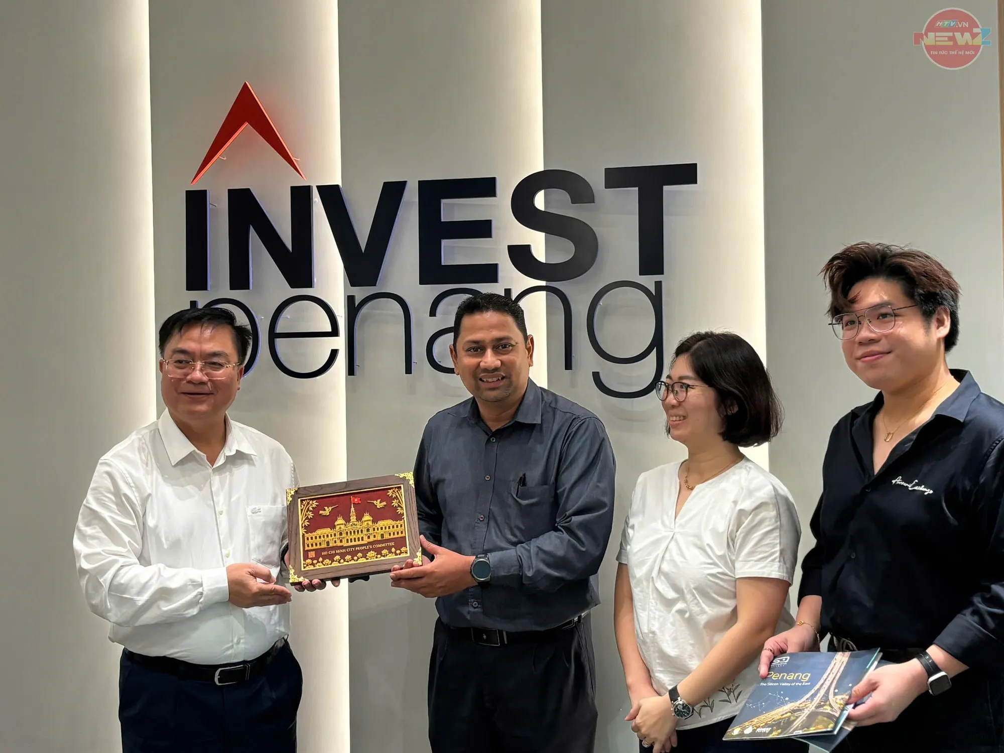 Chủ tịch UBND TP. Hồ Chí Minh làm việc với Invest Penang (Malaysia): Thúc đẩy hợp tác công nghệ cao và bán dẫn - Ảnh 4.