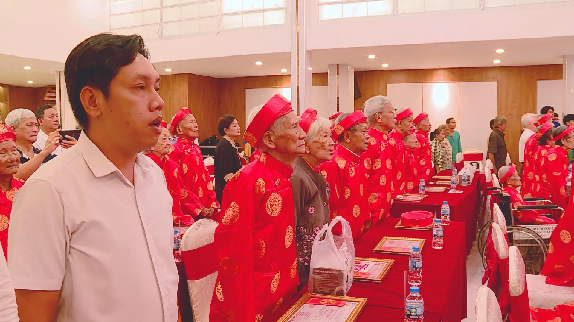 Lễ mừng thọ cựu tù cách mạng TP. Hồ Chí Minh quy tụ hơn 300 đại biểu lão thành trên 90 tuổi