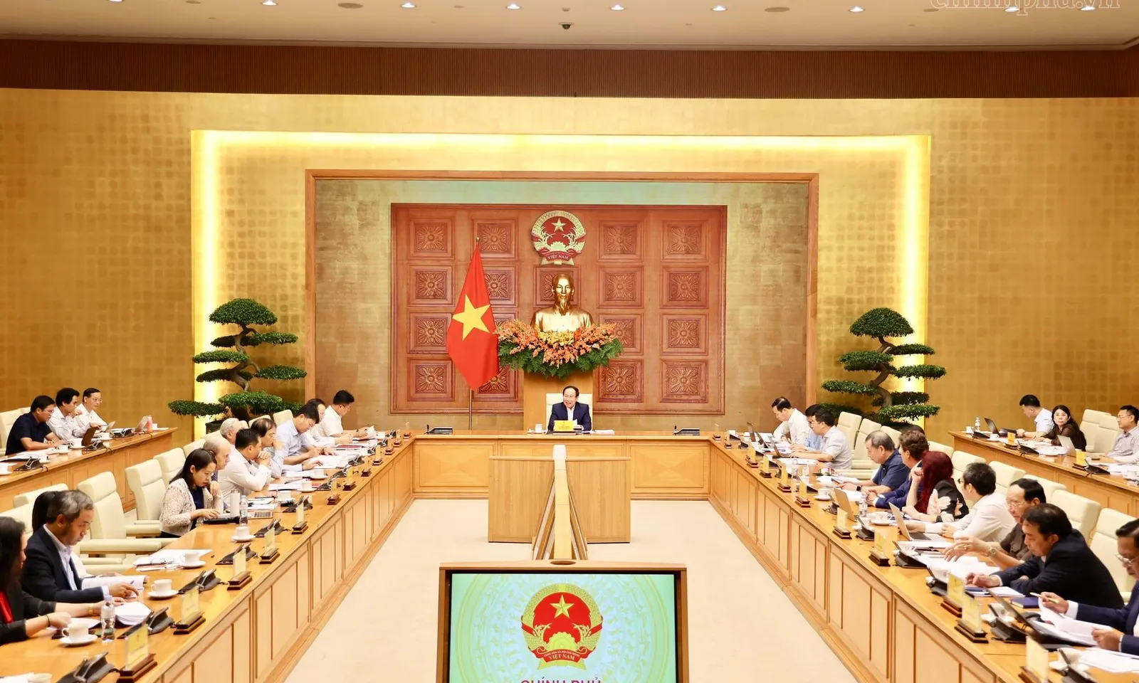 Chính phủ tìm cách mở đường cho giáo dục tư