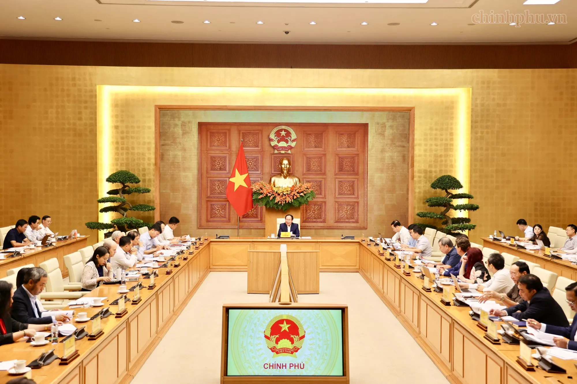 Phó Thủ tướng nhấn mạnh một số quan điểm của lãnh đạo Chính phủ đối với vấn đề xã hội hóa trong lĩnh vực giáo dục và đào tạo - Ảnh chinhphu.vn-Thu Sa