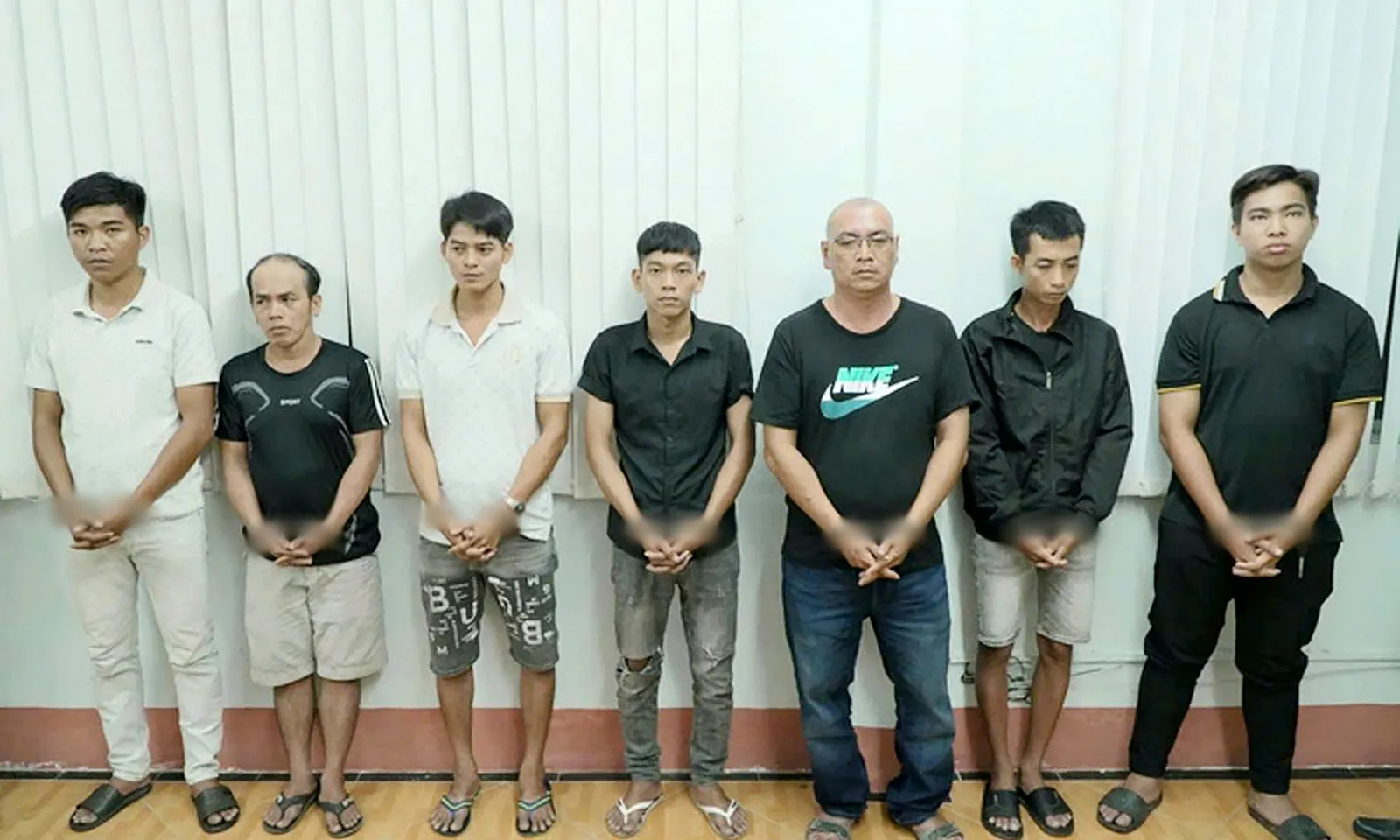 Khởi tố thêm 7 người trong vụ khiêng quan tài diễu phố ở Sóc Trăng