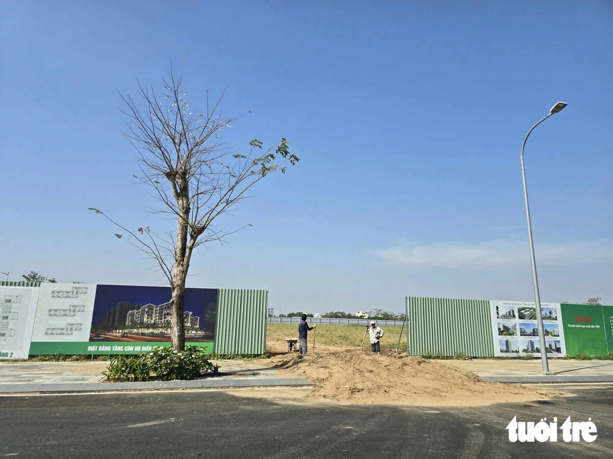 Dù được khởi công từ tháng 8/2025, dự án khu nhà ở xã hội HUD Thủ Đức từng có thời gian tạm ngưng - Ảnh: Công Triệu - TTO